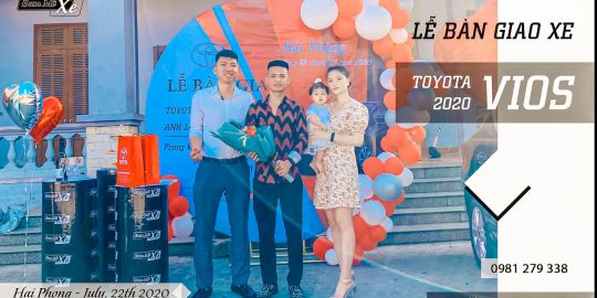 LỄ BÀN GIAO XE TOYOTA VIOS TỚI KHÁCH HÀNG TẠI HẢI PHÒNG LỄ BÀN GIAO XE TOYOTA VIOS TỚI KHÁCH HÀNG TẠI HẢI PHÒNG